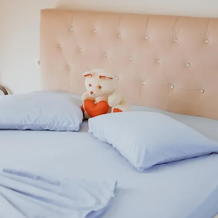 Pretty Smart Тирана